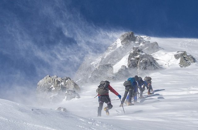 Cinci morti intr-un accident montan