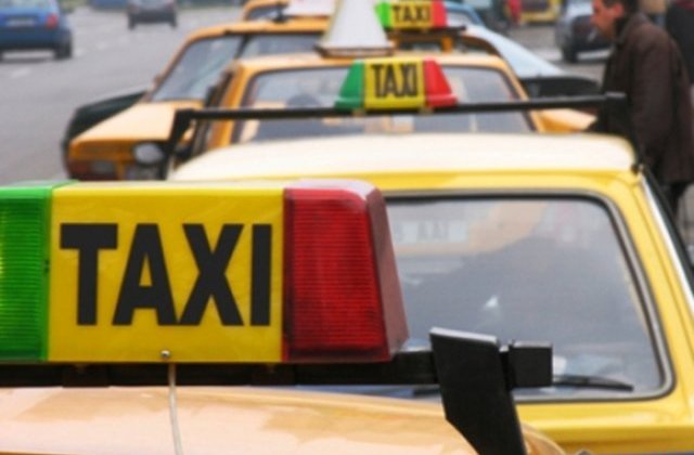 Taximetrist din Bucuresti, retinut pentru talharirea unor cetateni straini
