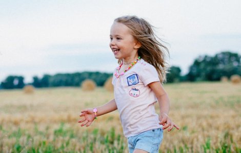 O fetita crestina a fost data in grija unei familii musulmane