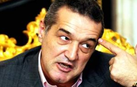 Becali, un Richard al III-lea homofob