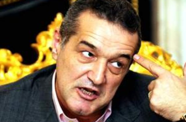 Becali, un Richard al III-lea homofob