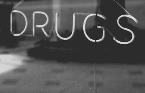 Razie la magazinele etnobotanice din Bucuresti