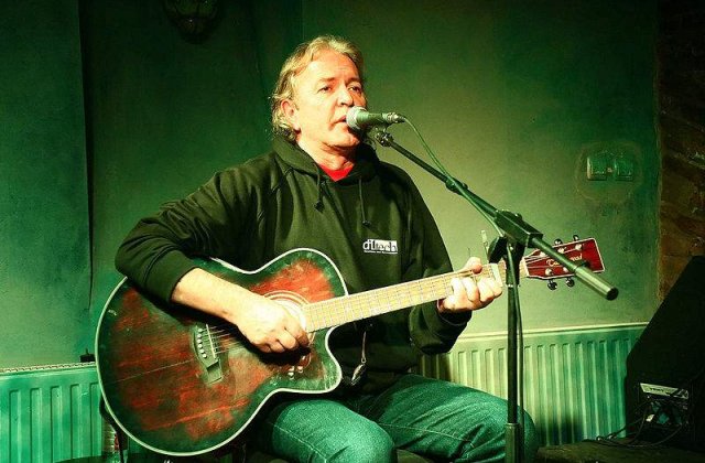 Ducu Bertzi, colaborator al Securitatii