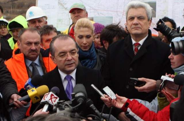 Boc semneaza protocolul de guvernare cu UDMR