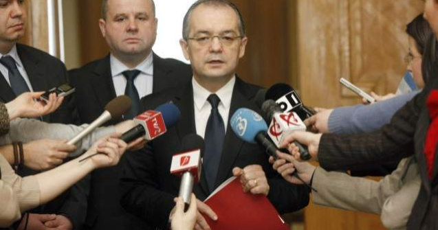  Top  Pedepsele din PDL: Esti arestat, esti suspendat!