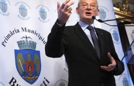 Oprescu a pierdut batalia pentru buget