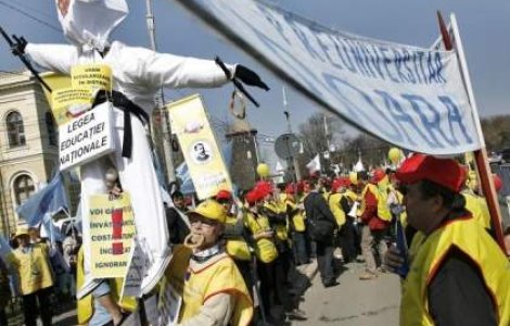 Miting in Capitala: Sindicalistii au blocat traficul