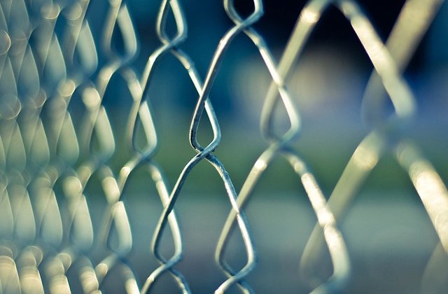 Salariile angajatilor din penitenciare vor creste