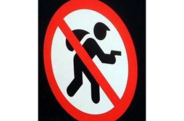 Jaf la o casierie din Capitala