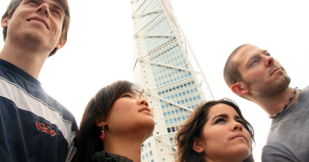 Cine sunt tinerii cu cele mai mari sanse in programul 10.000 euro?