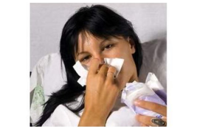 Numarul cazurilor de gripa a depasit valorile maxime