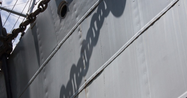 Pescador cu aproape 90 de persoane la bord, interceptat in apropierea tarmului romanesc al Marii Negre