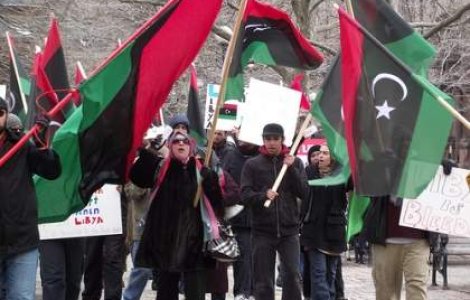 Zeci de romani vor sa ramana in Libia