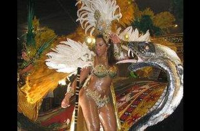 Brazilia, cuprinsa de febra carnavalului!