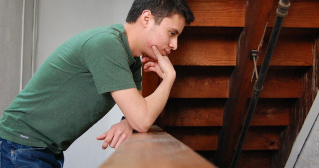  Top  Top 10 lucruri negative pe care "ti le faci cu mana ta"