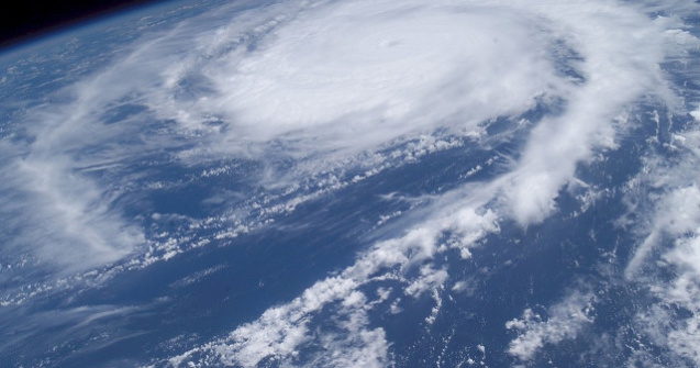  Update  Cei trei romani aflati pe insula Saint-Martin au fost gasiti