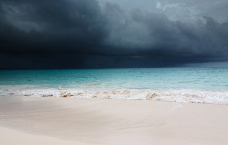MAE a facut demersuri pentru a verifica situatia cetatenilor romani disparuti in urma uraganului Irma