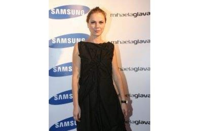 Mihaela Glavan a lansat colectia de primavara-vara 2011