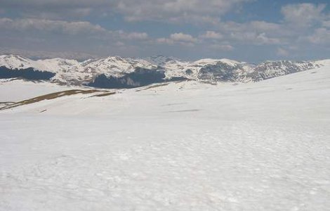 Trei turisti, ramasi blocati in Masivul Bucegi