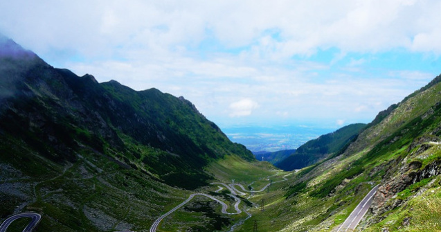Arges: Traficul pe Transfagarasan, inchis sambata pentru o competitie sportiva, considerata a treia ca dificultate din lume