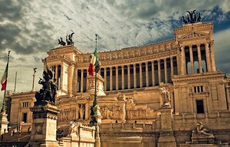 Atentionare de calatorie transmisa de MAE pentru romanii care vor sa mearga in Italia, unde sunt inundatii puternice