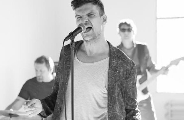 Tudor Chirila, despre inceputul de an scolar: Numai Dumnezeu mai poate salva invatamantul romanesc