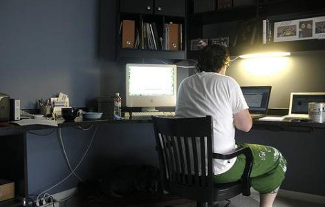 Codul Muncii: Disponibilizatii colectiv au prioritate la reangajare