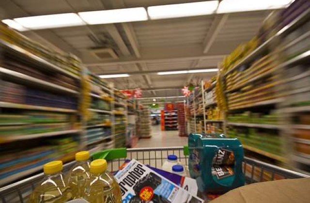 Cu cat s-au scumpit bunurile de larg consum in februarie?