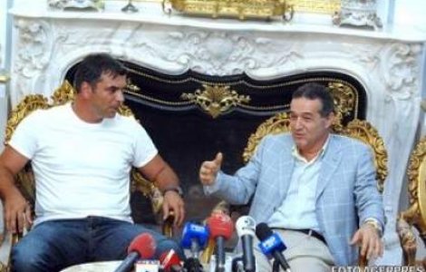 Becali, refuzat dur de Olaroiu