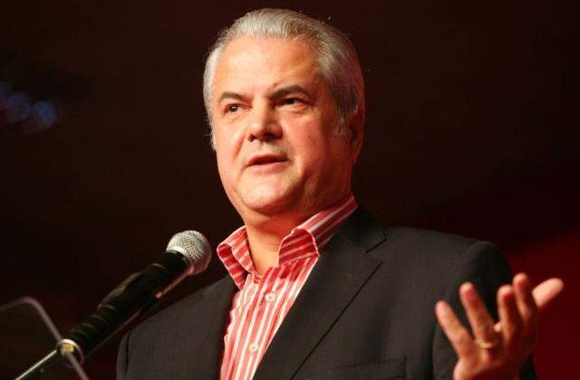 De 8 martie, Nastase le-a cheama pe femei in viata politica