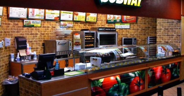 McDonald`s NU mai e cel mai mare lant de restaurante din lume!