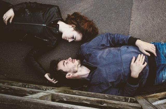 Merita sa-i mai acorzi o sansa? 6 intrebari pe care sa ti le pui inainte sa-i ierti infidelitatea