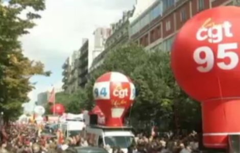 Francezii protesteaza. 200.000 de oameni au iesit in strada