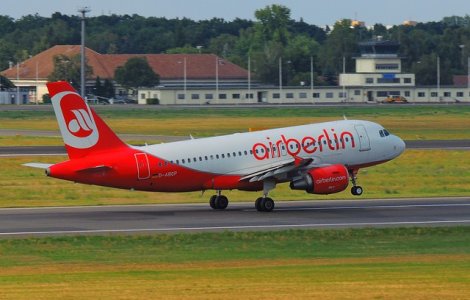 Air Berlin a anulat si miercuri zeci de zboruri, dupa ce 150 de piloti s-au imbolnavit