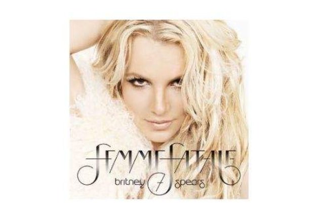 [FOTO] Britney Spears si-a aratat tatuajele din zona intima