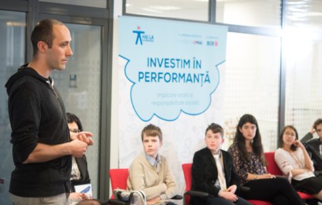 Programul "Hai la Olimpiada!" se extinde si le ofera elevilor 30 de centre gratuite de pregatire