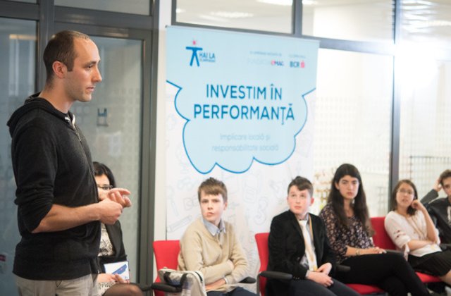 Programul "Hai la Olimpiada!" se extinde si le ofera elevilor 30 de centre gratuite de pregatire