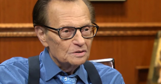 Celebrul prezentator Larry King a fost diagnosticat cu cancer la plamani