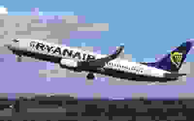 Ryanair va anula 40-50 de...