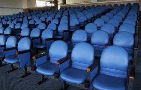 Ce aleg managerii cinefili: Filme acasa sau la cinema?