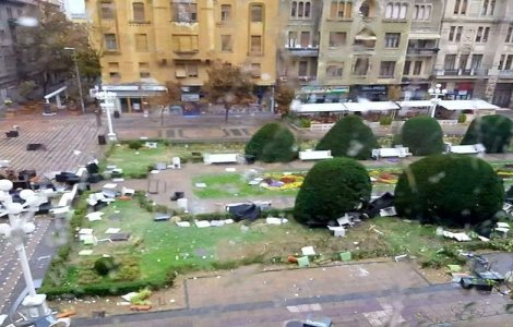 Premierul Tudose, despre furtuna: Asta e. Ce sa facem? Sa dam o lege sa nu mai bata vantul?