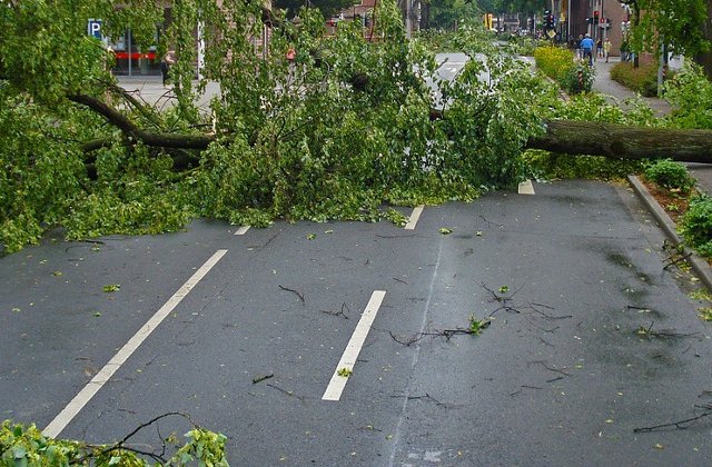 Presa internationala scrie despre dezastrul lasat de furtunile din Romania