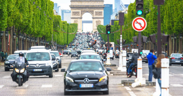 Franta anunta noi bonusuri pentru renuntarea la masinile poluante: pana la 2.000 de euro, inclusiv la cumpararea de masini second-hand