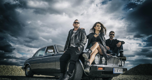 Membrii trupei DJ Project, raniti intr-un accident rutier in judetul Valcea