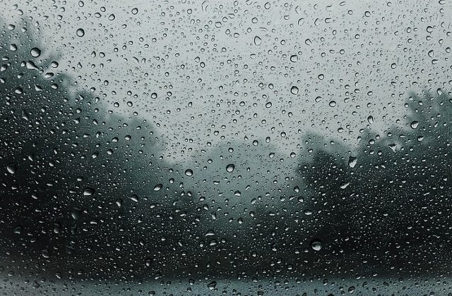 Cod galben de furtuna in doua judete si cod galben de vant in alte patru zone