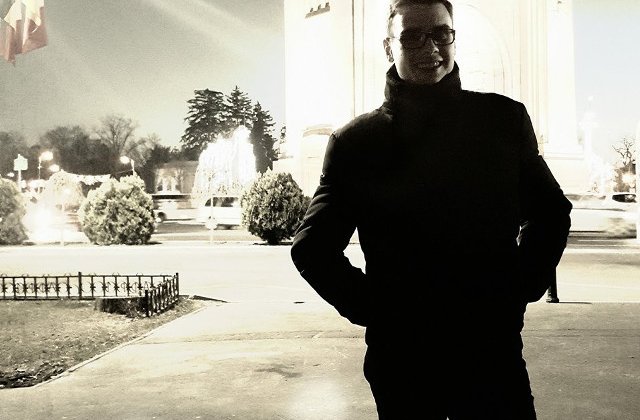 Cine este tanarul ucis de poarta de intrare in orasul Timisoara