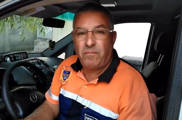 Un sofer de ambulanta a fost amendat cu 870 de lei pentru ca a lovit un mistret