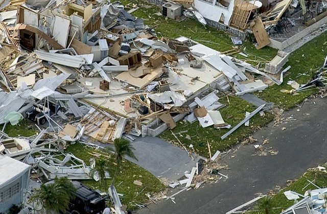 Uraganul Maria ameninta Insulele Virgine si Puerto Rico si a facut deja primele victime: Doi morti in Guadalupe