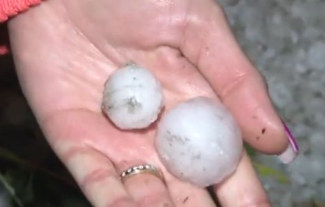 Grindina de marimea unui ou de porumbel in Buzau si Prahova