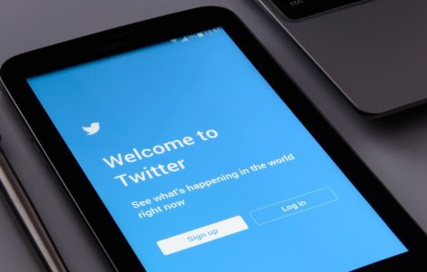 Motivul pentru care Twitter a inchis aproximativ 940.000 de conturi